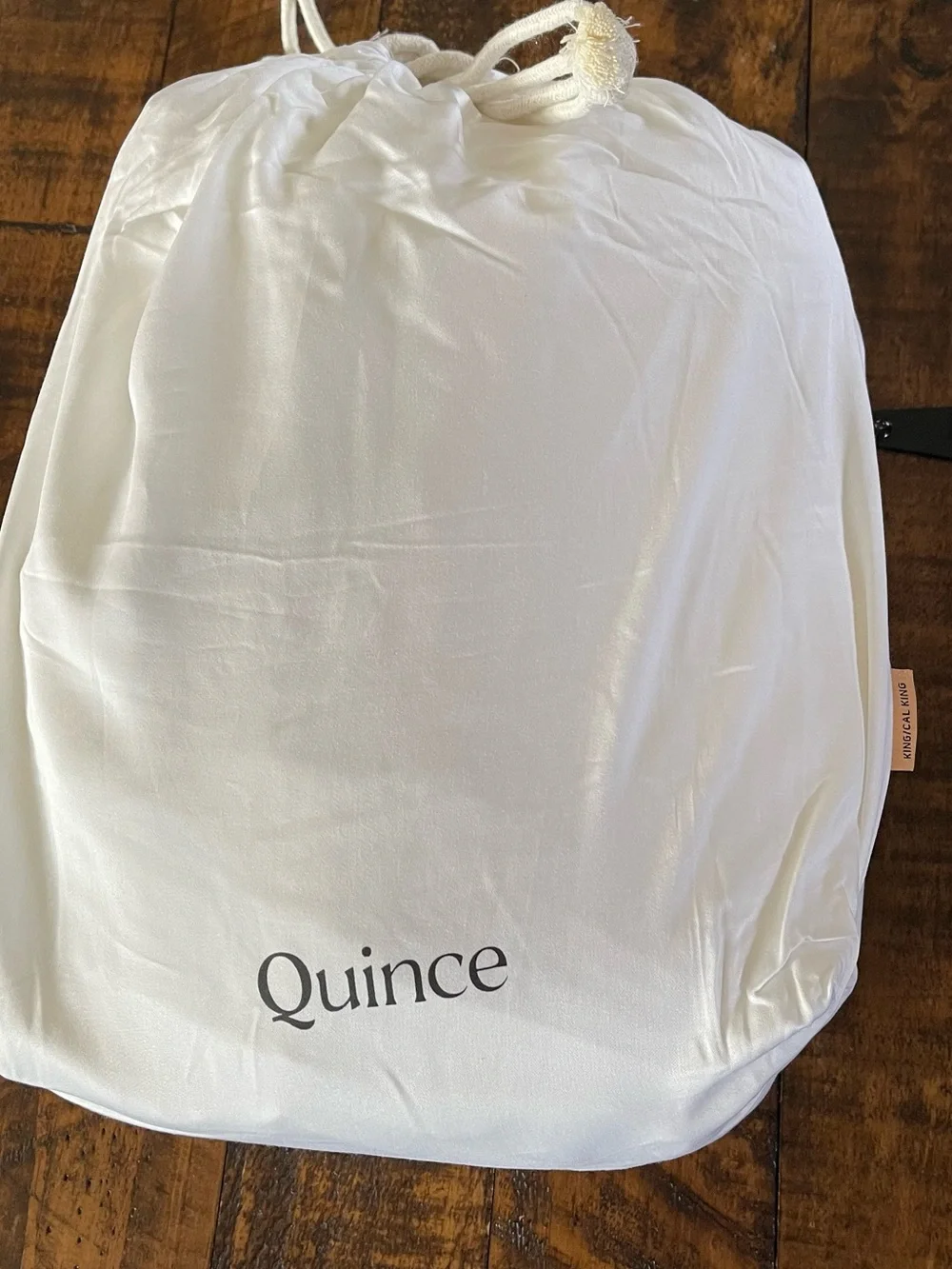 NWOT Quince Bamboo 1 Piece Duvet Cover, King/Cal (White)